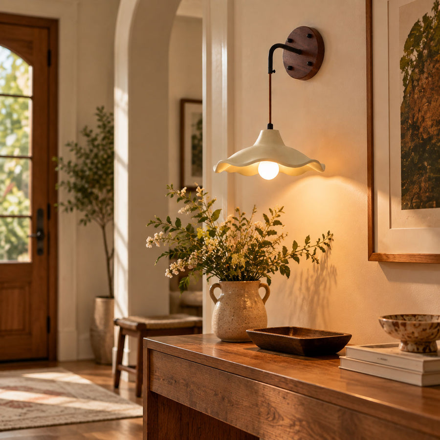 Mirella Sconce