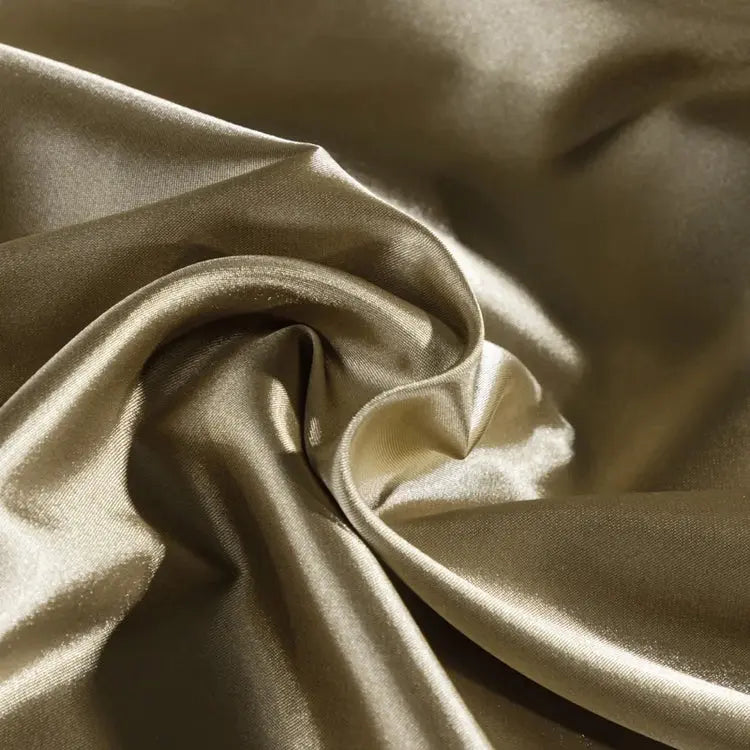 Sleepwyn Mulberry Silk Bedding Set with Duvet Sheet Pillowcases