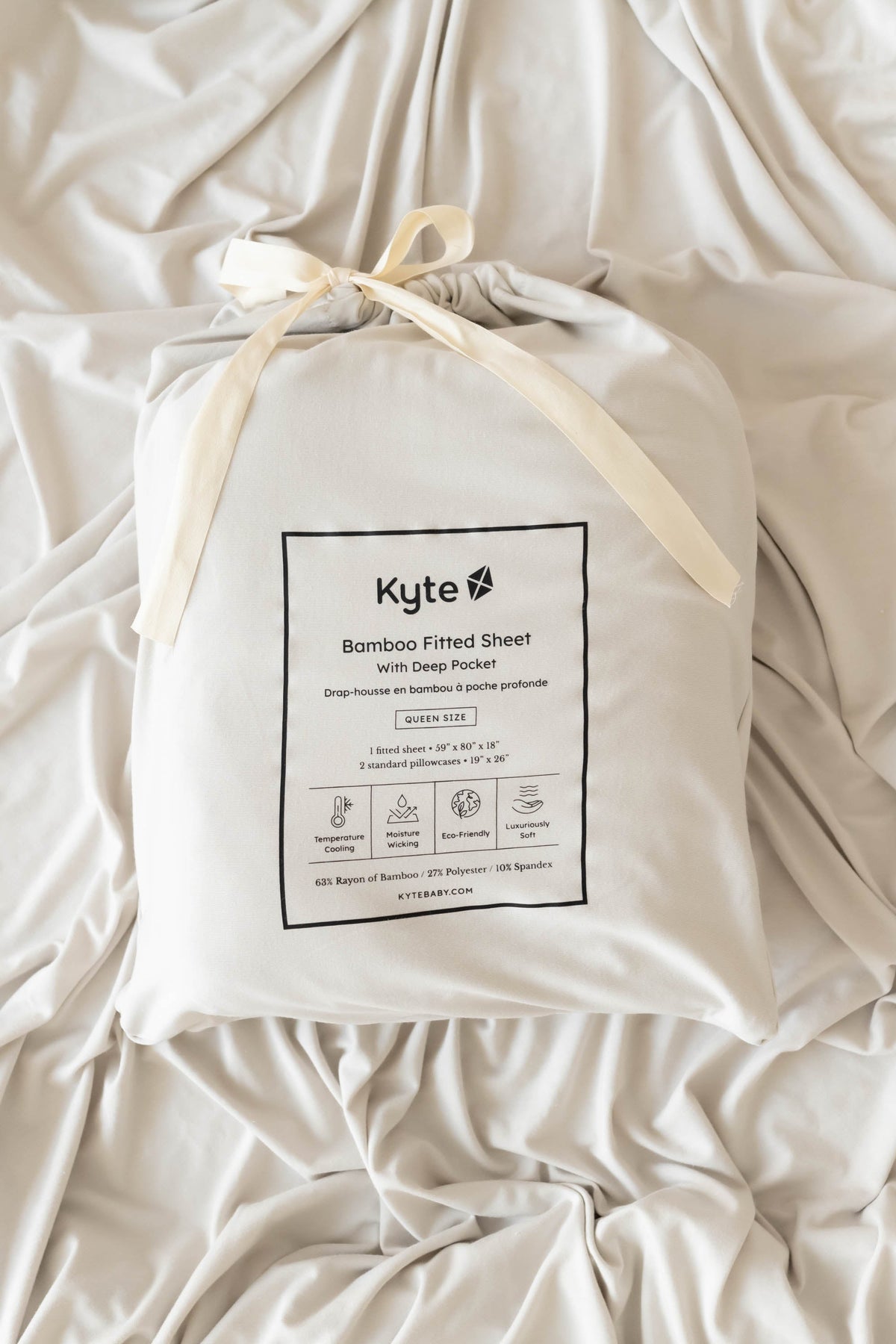 Fitted Sheet with Pillowcases in Oat