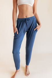 Women's Jogger Pants in Oxford