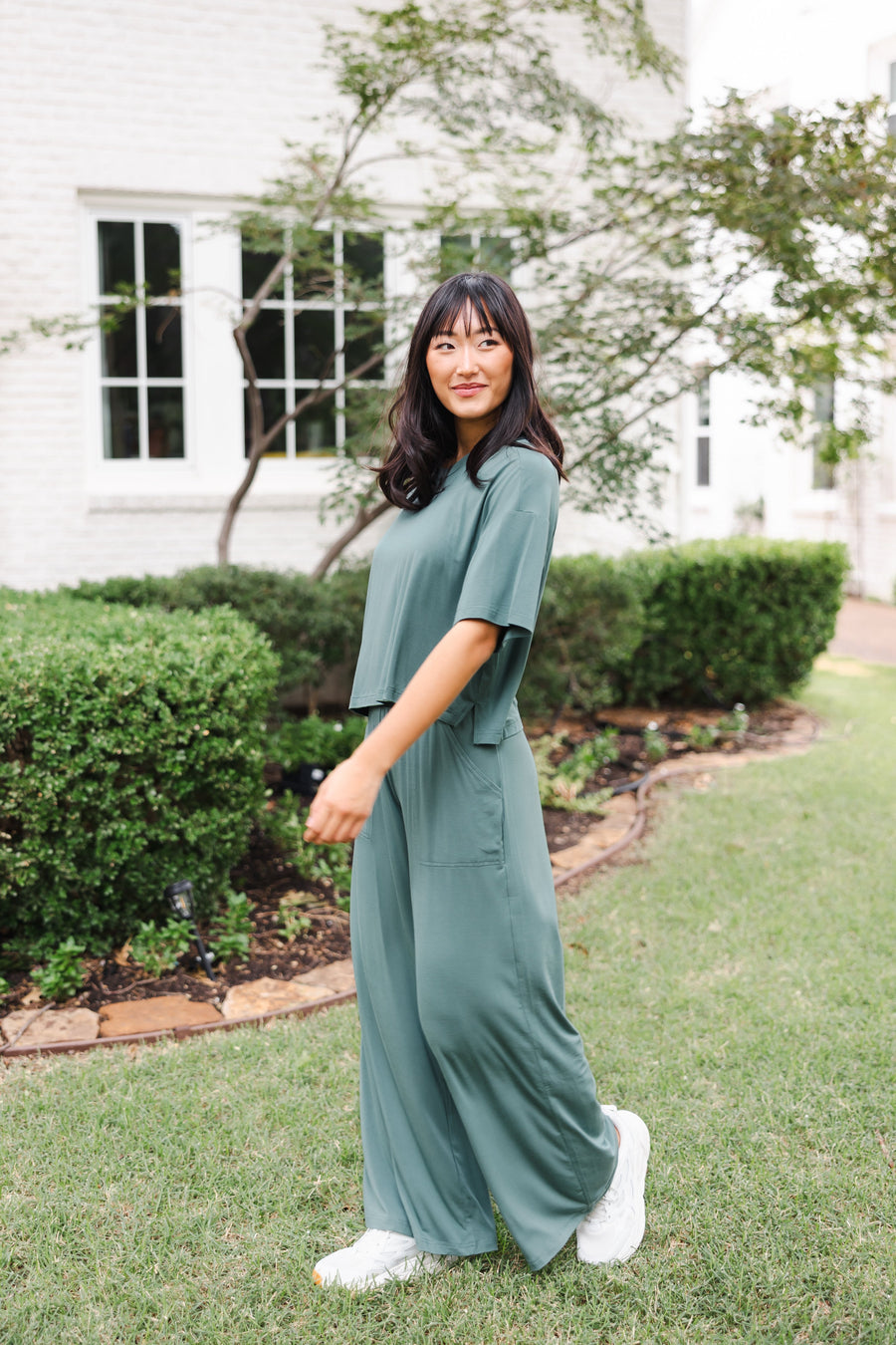 Women's Short Sleeve Boxy Tee in Pine