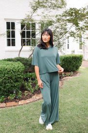Women’s Wide Leg Pant Set in Pine
