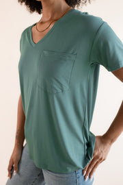 Women's Oversized V-Neck Tee in Pine