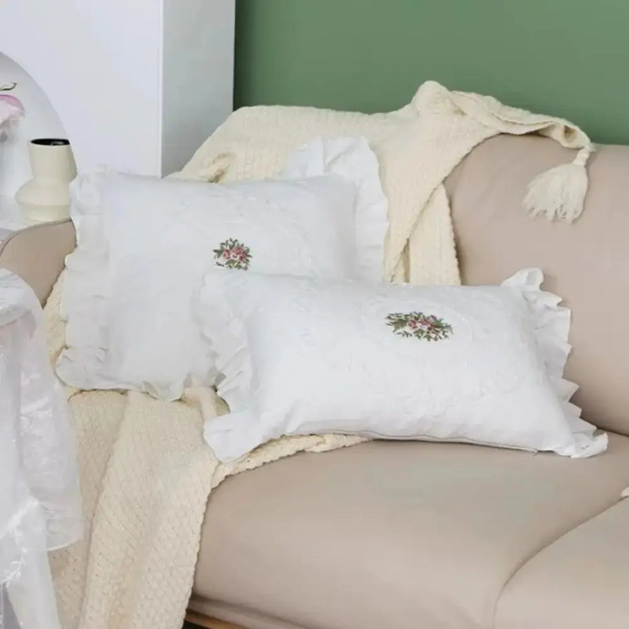 Sleepwyn Floral Lace Pillow