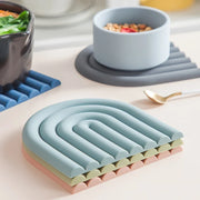 Sleepwyn Rainbow Silicone Trivets (2 Pcs)
