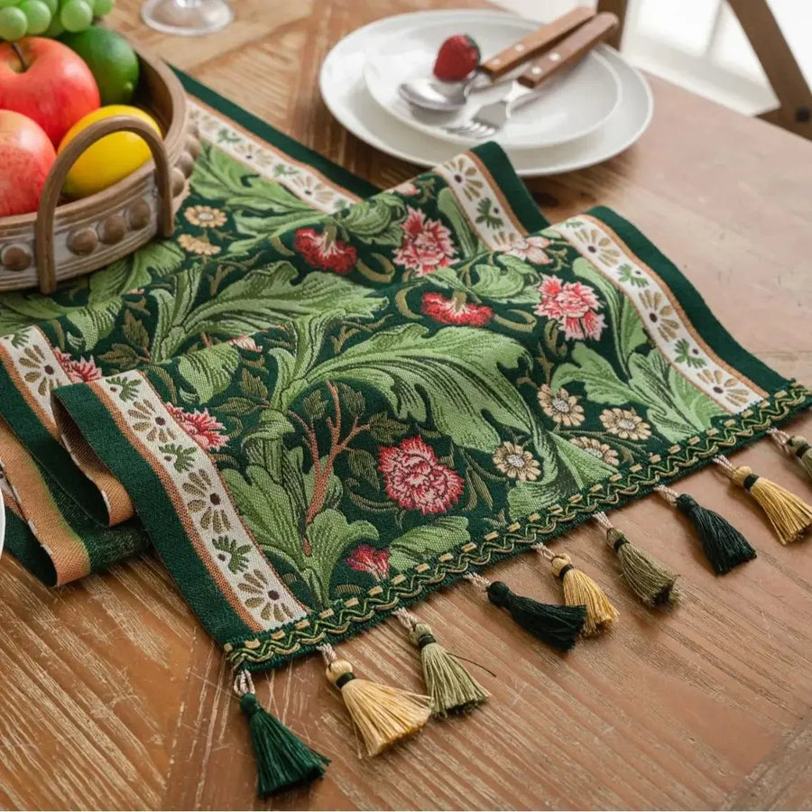 Sleepwyn Plant Tassel Table Runner