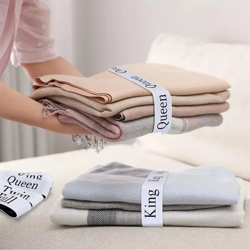 Sleepwyn Elastic Bed Sheet Organizer Bands with Size Labels (4pcs)