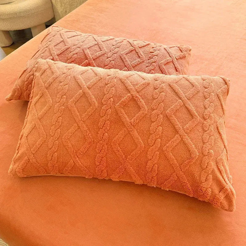 Sleepwyn Ultra Soft Textured Pillowcase Set (2 Pcs)