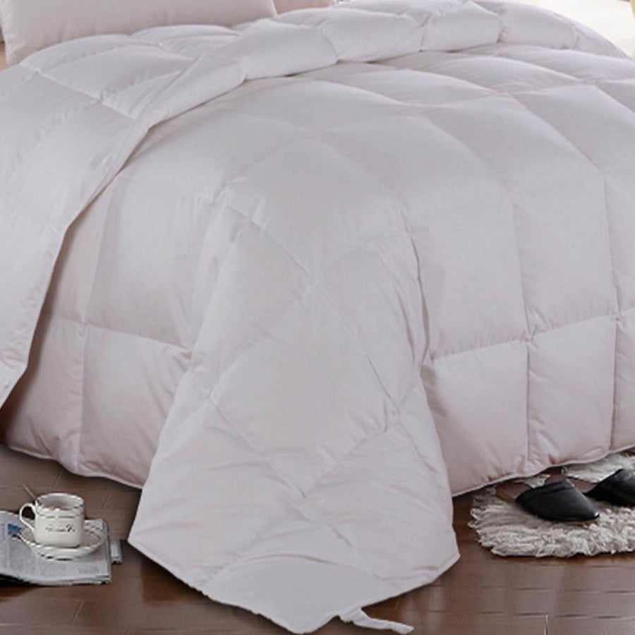 Goose Down Comforter Light-Medium Fill Weight