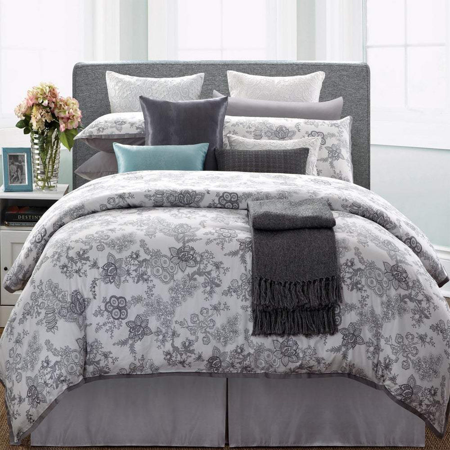 White Lotus 7 Piece Cotton Duvet Cover Set