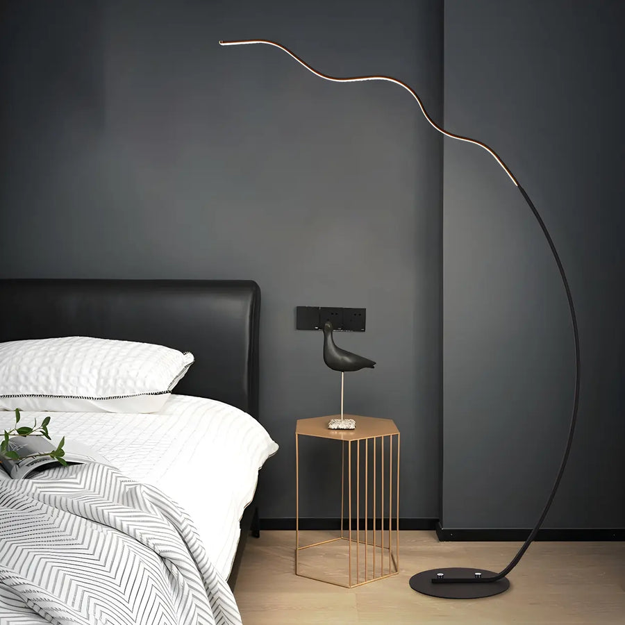 Black Bedside Modern Curved Metal LED Floor Lamp