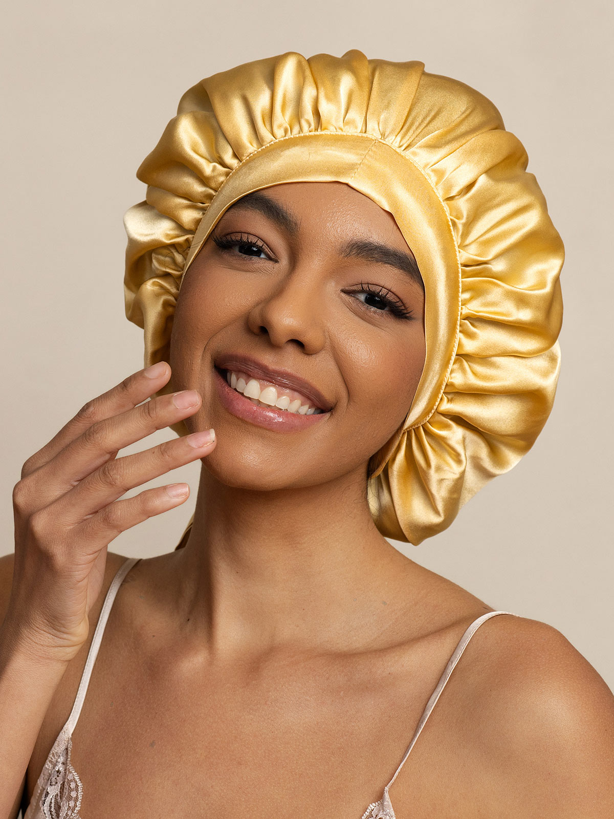 100% Mulberry Silk Elegant Bonnet with Long Ribbons