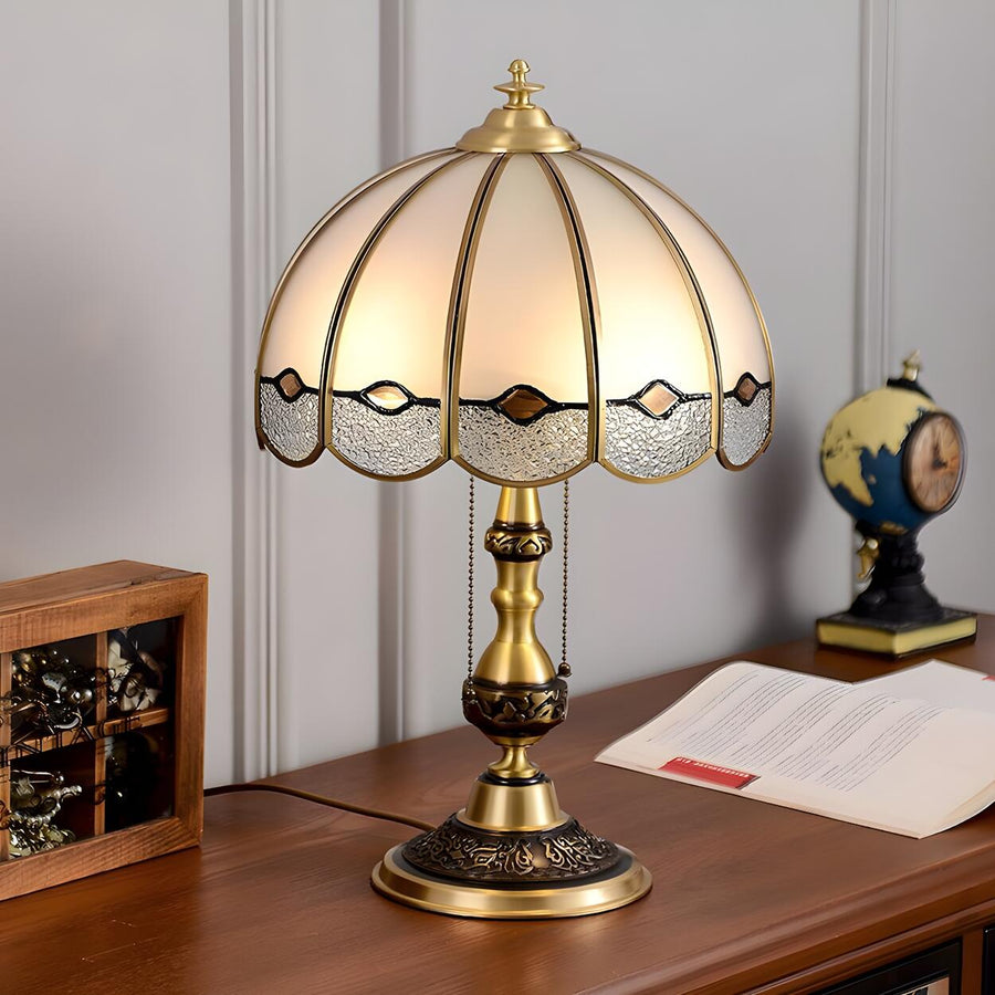 Classic Tiffany Golden Glass Dome Metal Table Lamp