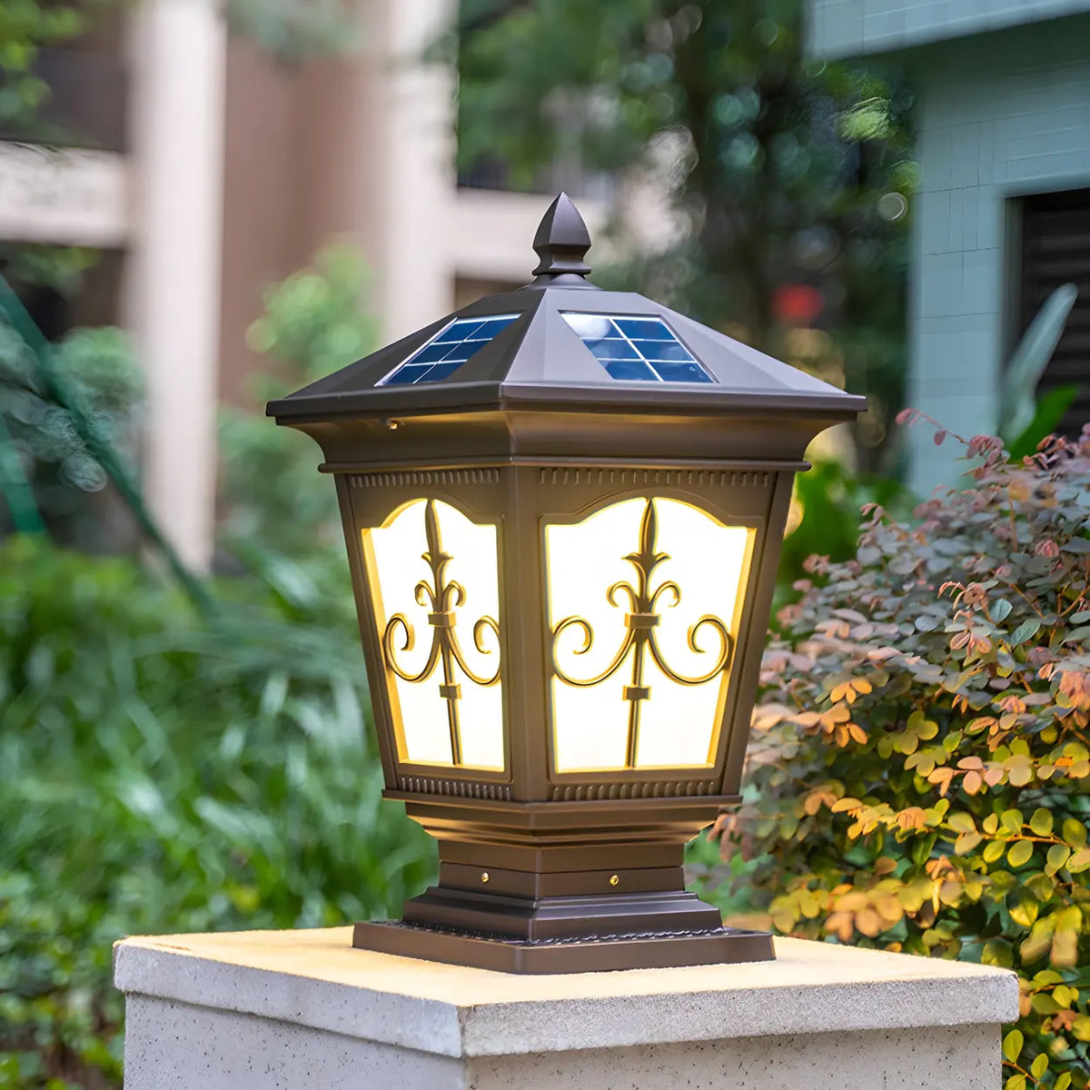 Outdoor Classic Vintage Brown Solar Pillar Post Lantern
