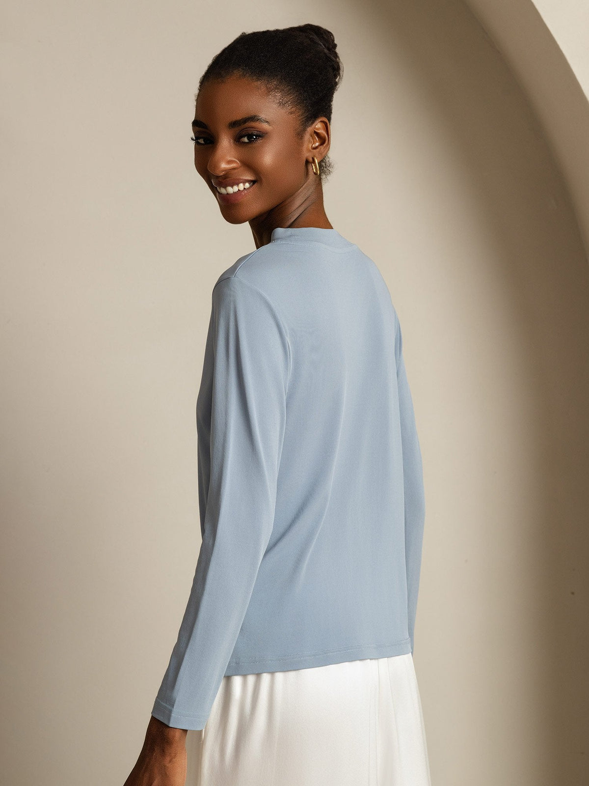 100% Mulberry Silk Long Sleeve Round Neck Women's Top