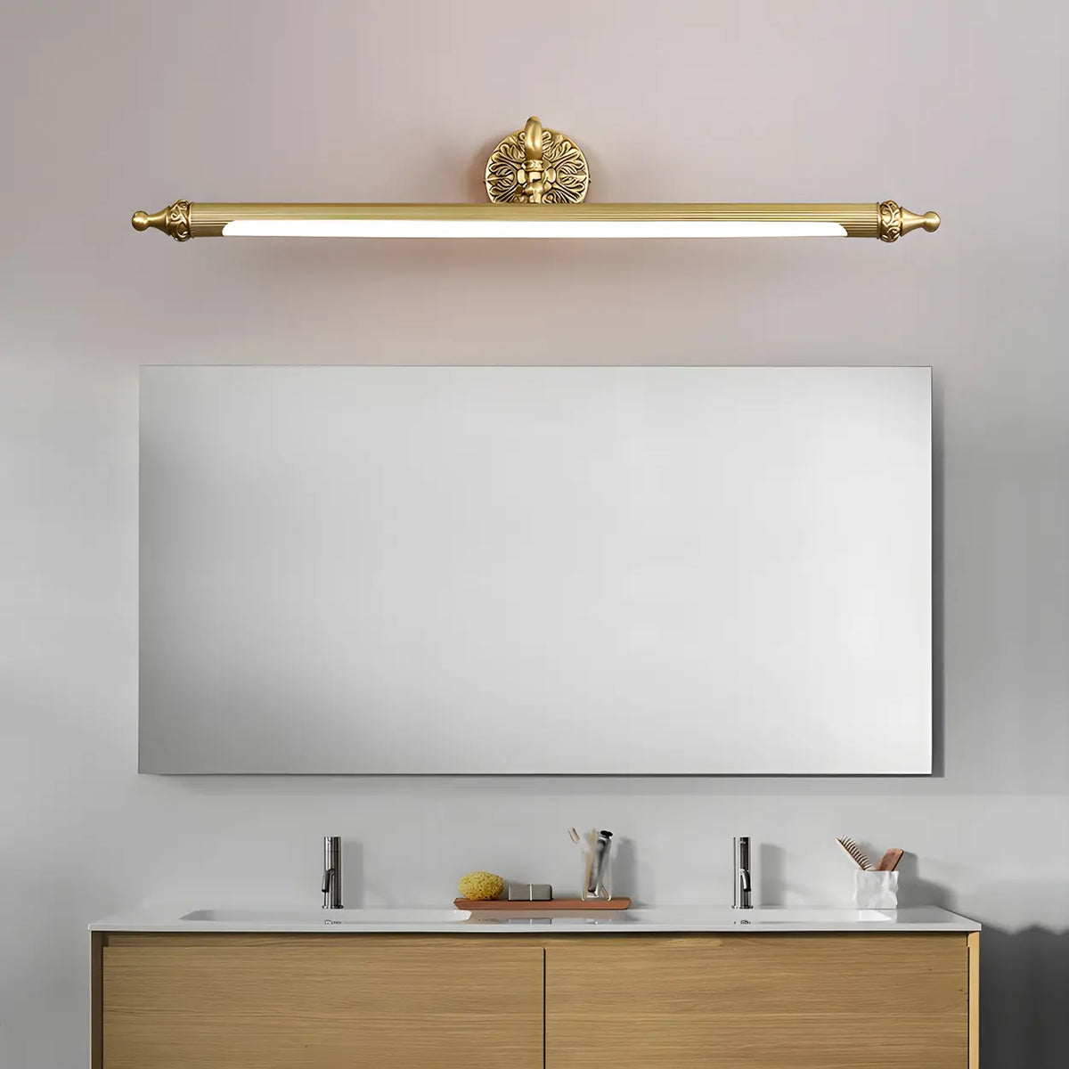 Elegant Simple Gold Linear Brass Mirror Vanity Light
