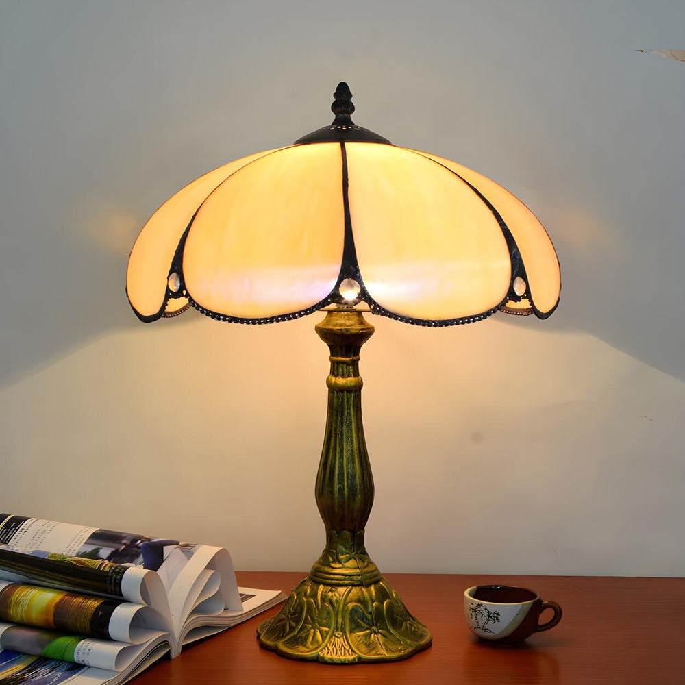 Elegant Tiffany Yellow Flower Metal Base Table Lamp