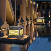 Fashion Square Pattern Metal LED Outdoor Solar Pillar Light