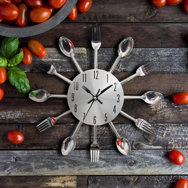 Sleepwyn Cutlery Wall Clock
