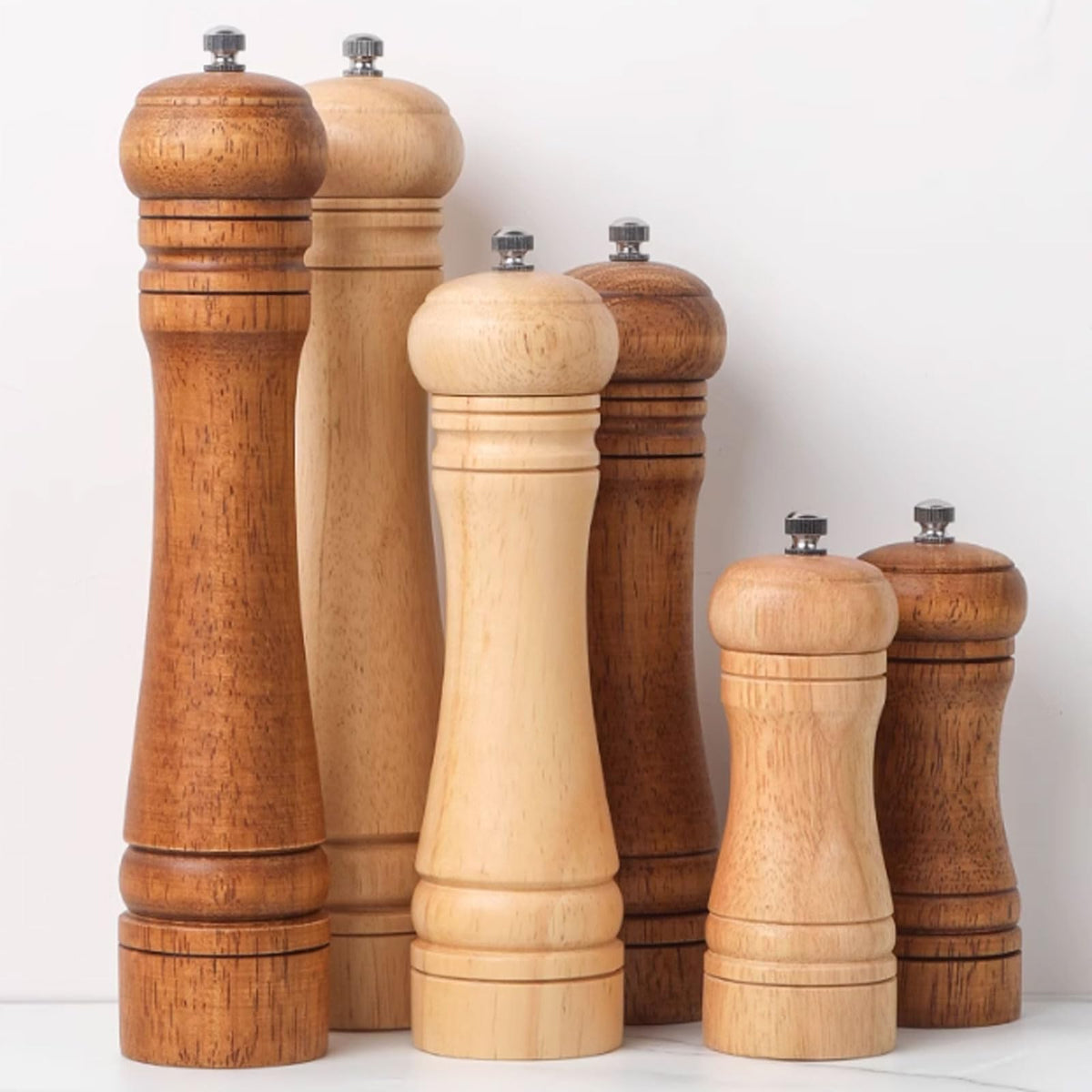 Sleepwyn Oak Pepper Grinder