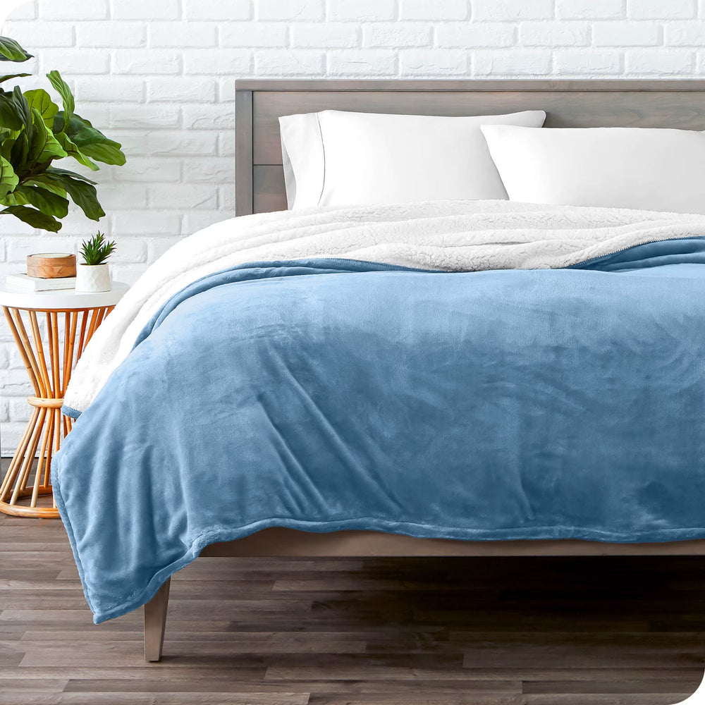 Sleepwyn Lambswool Fleece Blanket