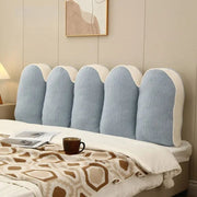 Sleepwyn Petal Reading Cushion