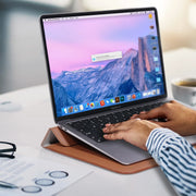 Sleepwyn Smart Stand Sleeve