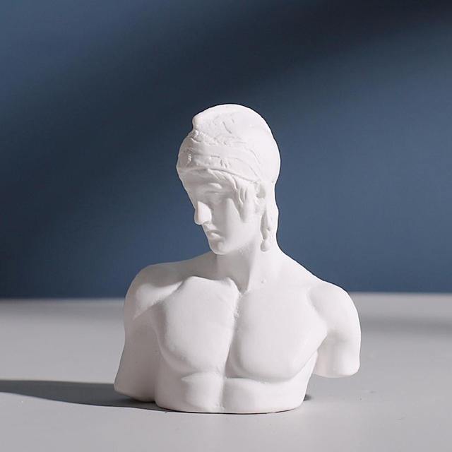 Mini Bust Figurines