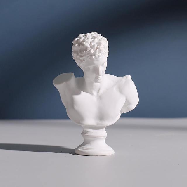 Mini Bust Figurines