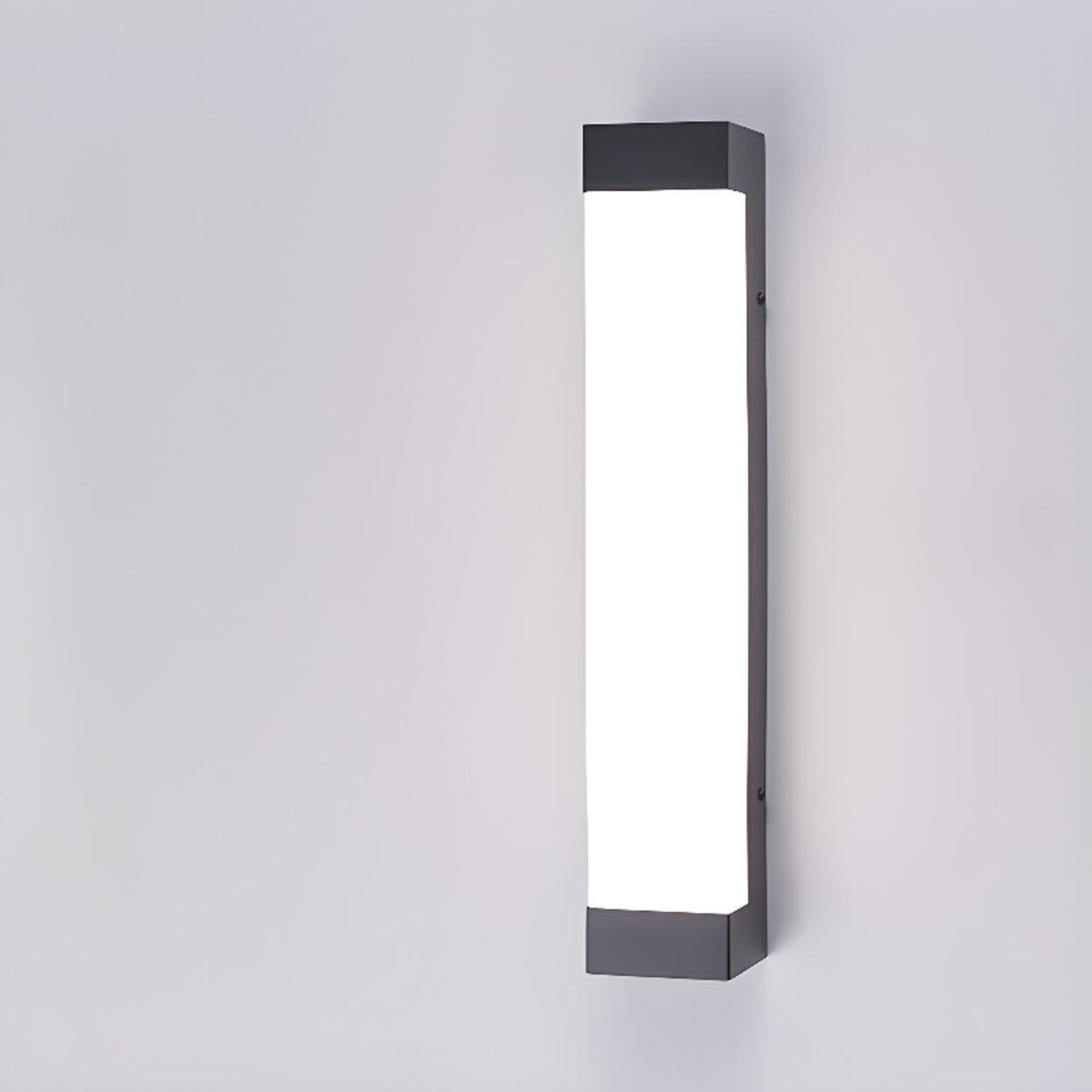 Waterproof Vertical Metal LED Outdoor Wall Sconce