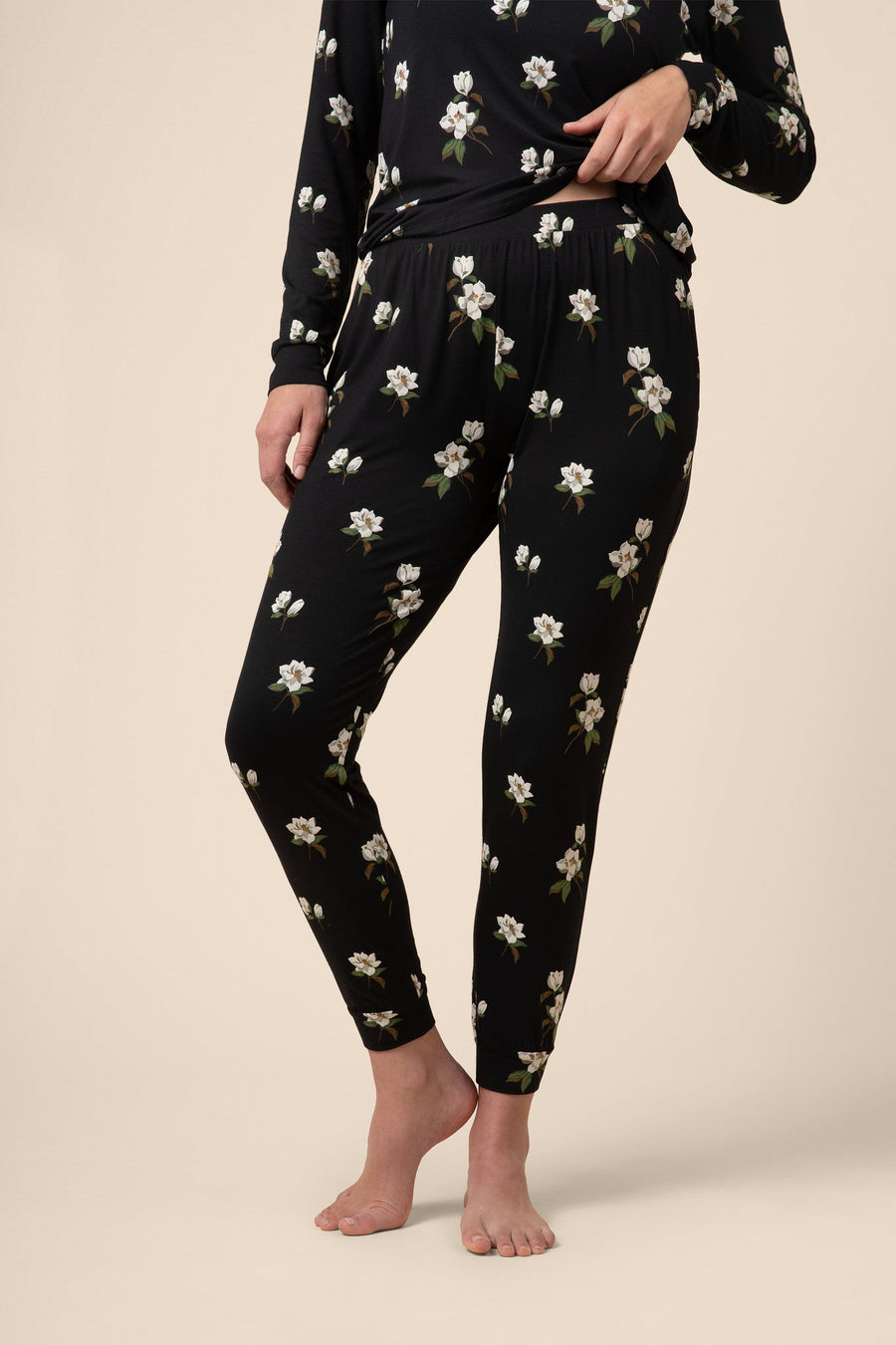Women's Jogger Pajama Set in Big Midnight Magnolia